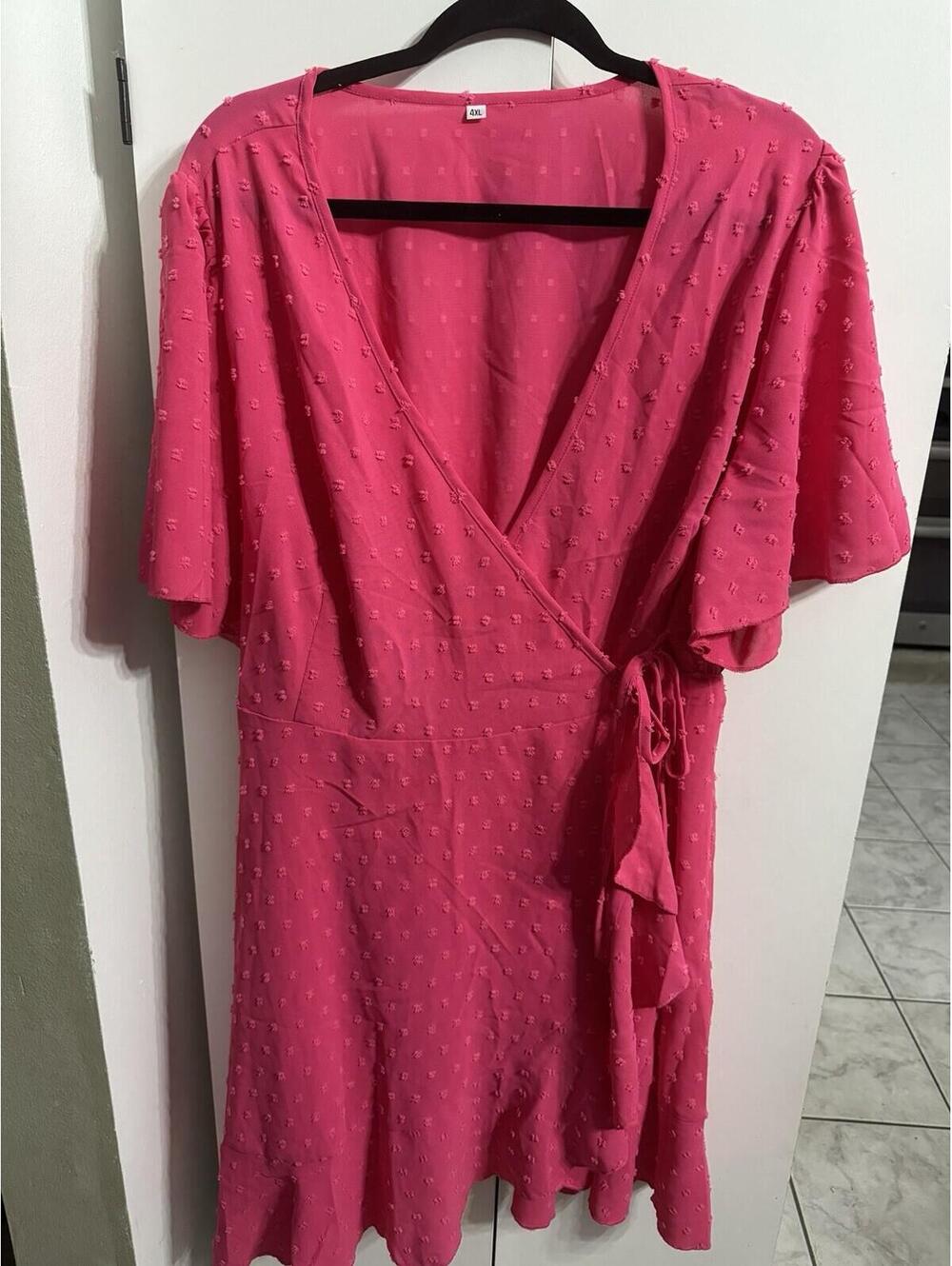 Women's Plus Size Fit and Flare Pink Dress Size 4XL/20